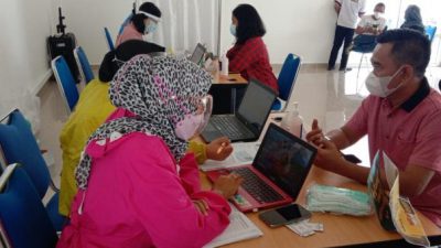 Puluhan Wartawan di Vaksin, PWI Kepri Apresiasi Pemko Batam