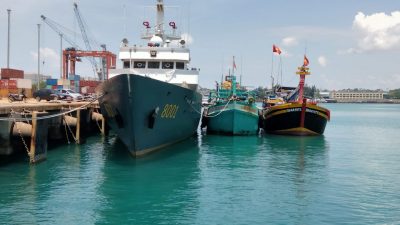 Korpolairud Baharkam Polri Berhasil Amankan Dua Unit Kapal Ikan Asing Berbendera Vietnam