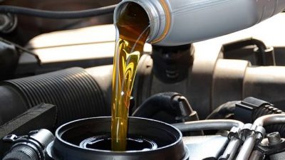 Apa Yang Terjadi Jika Isi Oli Mesin Melebihi Batas Maksimum ?