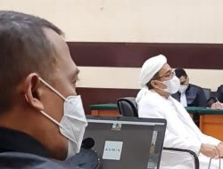 Eksepsi Rizieq Ditolak, Hakim : Sanksi Denda Rp.50 Juta Tak Gugurkan Tindak Pidana
