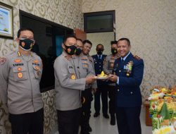 Kapolda Kepri Beri Kejutan HUT TNI AU Ke 75 Tahun 2021 Di Lanud Hang Nadim Batam