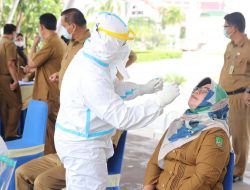 Antisipasi Penyebaran Covid-19 Usai Libur Lebaran, Pegawai Pemko Batam Jalani Tes Antigen