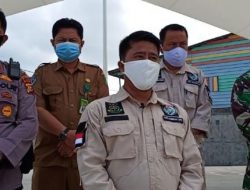 Antisipasi Penyebaran Covid-19, Kecamatan Sungai Apit Siak Lakukan Penyemprotan Disinfektan
