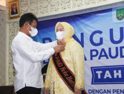 Bunda Paud Kota Batam Dikukuhkan, Marlin : Siapkan Generasi Emas 2045