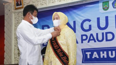 Bunda Paud Kota Batam Dikukuhkan, Marlin : Siapkan Generasi Emas 2045