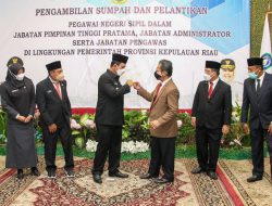 Gubernur Kepri Ansar Lantik Pejabat Baru