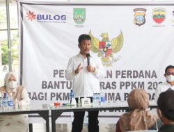 37.109 Keluarga Menerima Bantuan Beras PPKM