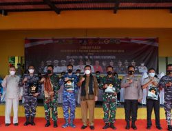 Gubernur Ansar Tinjau Vaksinasi di SMAN 4 Tanjungpinang