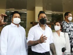 Meski Mediasi Adam Deni Minta Polda Metro Jaya Proses Hukum Jerinx