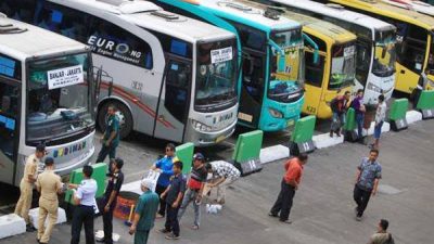 Ingin Naik Angkutan Umum, Wajib Instal Aplikasi PeduliLindungi