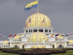 Istana Raja Malaysia Akan Umumkan Perdana Menteri Baru Jumat Ini?