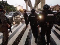 Densus 88 Tangkap Tiga Terduga Teroris di Banten dan Jawa Barat