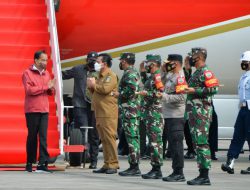 Presiden Jokowi Tanam Mangrove bersama Masyarakat Batam