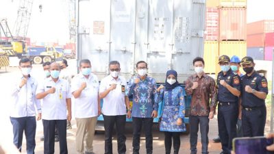 Batam Terima 60 Ribu Vaksin AstraZeneca Bantuan dari Singapura