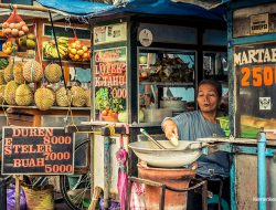 Pemerintah Resmi Luncurkan Program Bantuan Tunai PKL dan Warung