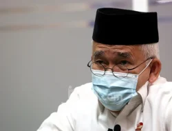 Rocky Gerung Melawan Sentul City, Ruhut : Memang Dia Jagoan !