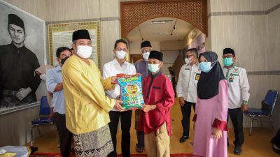 Hari Museum Nasional ke-59, Dispudbar Batam Salurkan Paket Sembako