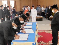 Lantik Enam Pejabat Baru, Walkot Batam Ingatkan Penanganan Pandemi dan Penerapan Travel Bubble