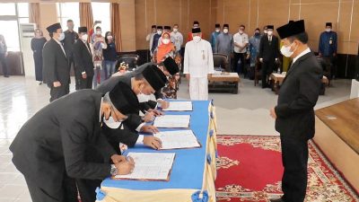 Lantik Enam Pejabat Baru, Walkot Batam Ingatkan Penanganan Pandemi dan Penerapan Travel Bubble