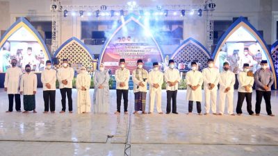 Peringatan Maulid Nabi Muhammad SAW 1443H di Masjid Mahmud Riayat Syah Batam Berjalan Khidmat dan Lancar