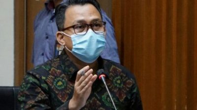 KPK Pastikan Akan Usut 8 Orang Kepercayaan Azis Syamsuddin di Markasnya