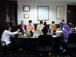 Gubernur Ansar Pimpin Rapat Satgas Percepatan Vaksinasi Kepri