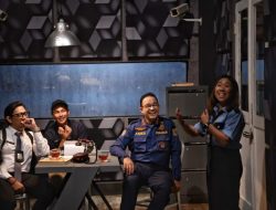 Puas Diroasting Kiky Saputri, Anies : Untung Pakai Baju Pemadam