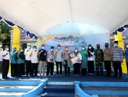 Amsakar Luncurkan Keranjang Bank Sampah di Kecamatan Lubuk Baja