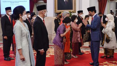Presiden Jokowi Lantik 12 Duta Besar RI untuk Negara Sahabat