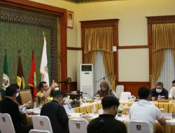 Gubernur Kepri Minta Bupati dan Walikota Serius Gesa Vaksinasi