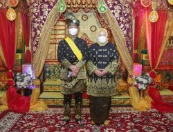 Rudi Terima Gelar Datuk Setia Amanah Periode ke-2 dari LAM Batam