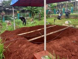 Jenazah Vanessa dan Suami Dikebumikan Dalam Satu Liang Lahat