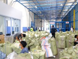 Bea Cukai Batam Telah Layani Sebanyak 4,8 Juta Barang Kiriman