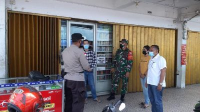 Polsek Lubuk Baja Laksanakan Operasi Yustisi Beri Himbauan Prokes