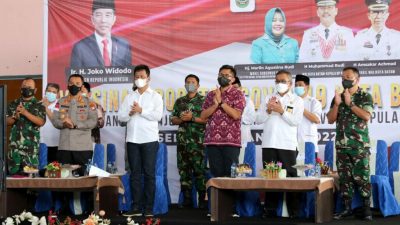 Walikota Rudi Tinjau Vaksinasi Booster dan Ikut Video Conference Bersama Presiden Jokowi
