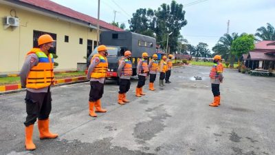 Quick Response Bencana, Brimob Batalyon B Tebing Tinggi Lakukan Pengecekan ke Lokasi Banjir