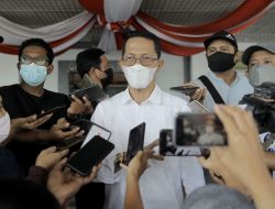 Upaya Memajukan Pendidikan, Pemko Batam Berikan Guru Insentif