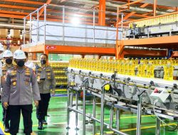 Kapolri Pastikan Awasi Alur Distribusi dan Harga Minyak Goreng di Pasar