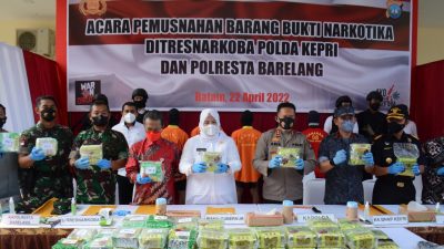 Kapolda Kepri Pimpin Pemusnahan Barang Bukti Narkotika Seberat 53 Kg Jaringan Internasional