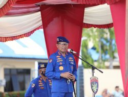 Kabaharkam Polri Berikan Penghargaan Kepada Personel Ungkap Kasus Narkoba