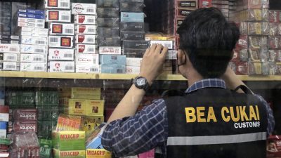Tunjukkan Keseriusan Operasi Gempur Rokok Ilegal, Bea Cukai Batam Tindak Jutaan Rokok Ilegal