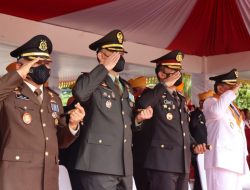 Kapolresta Deli Serdang Hadiri Upacara HUT RI Ke 77 Di Alun Alun Kab. Deli Serdang