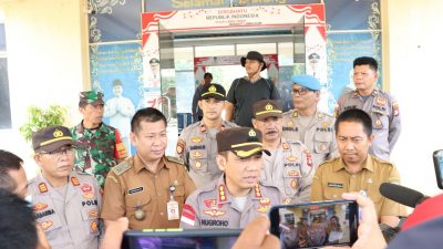 Curhat Kamtibmas, Kapolresta Barelang Datangi Masyarakat Bengkong