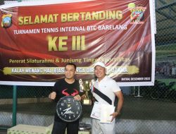 Pasangan Kapolresta Barelang Meraih Juara I Turnamen Tenis Lapangan Internal ITC Barelang ke-3