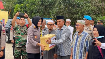 Curhat Kamtibmas Kapolresta Barelang di Hadiri Kapolda Kepri Bersama Masyarakat di Polsek Sei Beduk
