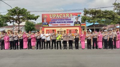 Kado Nataru Polri, 77 Personil Polresta Deli Serdang Naik Pangkat