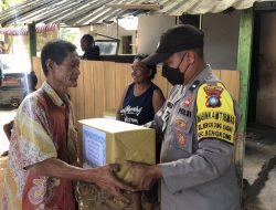Peduli Warga, Polsek Bengkong Bagikan Bantuan Sembako