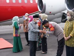 Kapolda Sumut Sambut Kedatangan Wakil Presiden RI ke Tapanuli Tengah