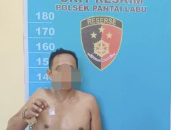 Asik “Nyabu”, Gogon Tak Berkutik Saat Diciduk Polisi