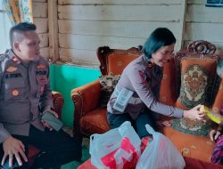 Polsek Pagar Merbau Kunjungi dan Bantu Anak Stunting